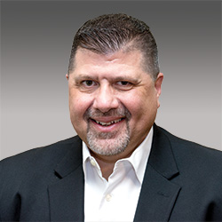 Darren Pedroza headshot