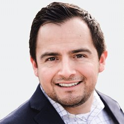 Aaron Munoz headshot